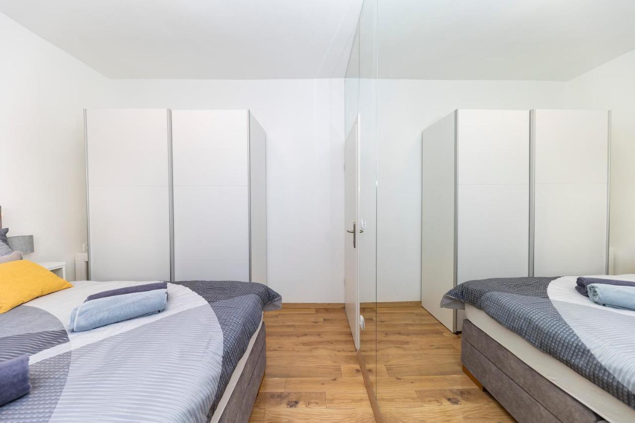 Duffys Apartment Zadar Ngoại thất bức ảnh