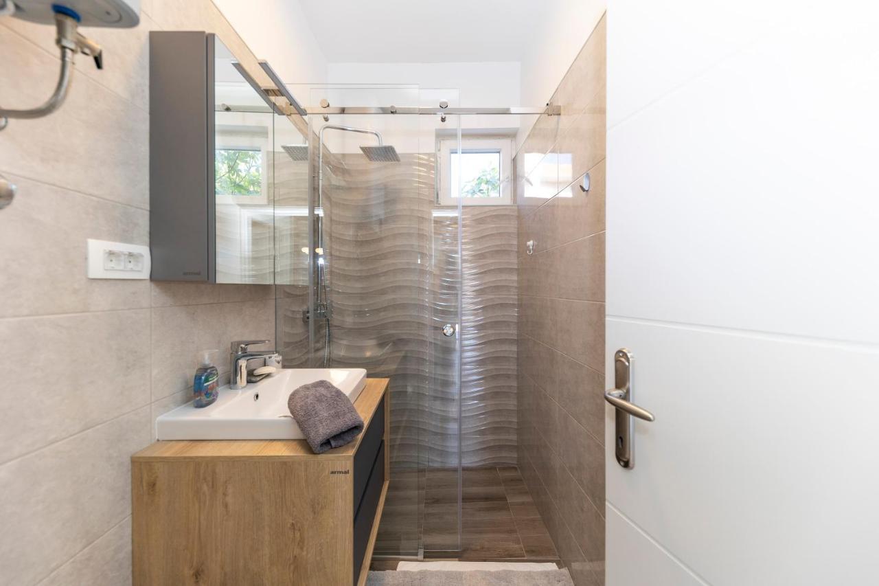 Duffys Apartment Zadar Ngoại thất bức ảnh