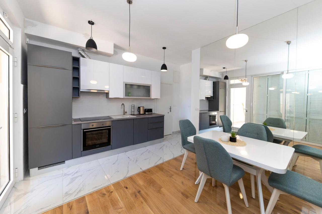 Duffys Apartment Zadar Ngoại thất bức ảnh